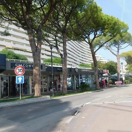 Apartment La Marina - T2 *